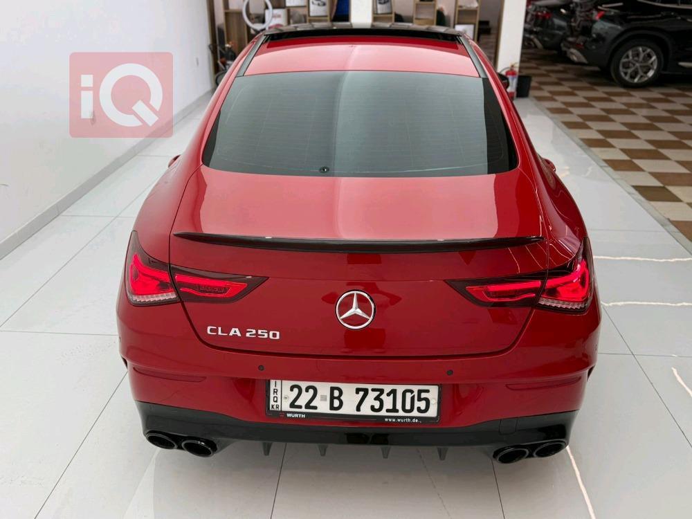 مێرسێدس بێنز CLA